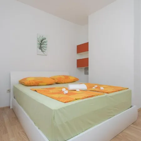 Luxury Apartman Loreta * Podstrana
